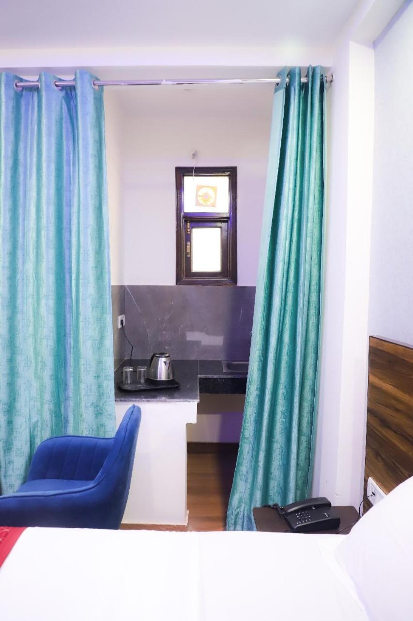 Bed & Breakfast Surya International