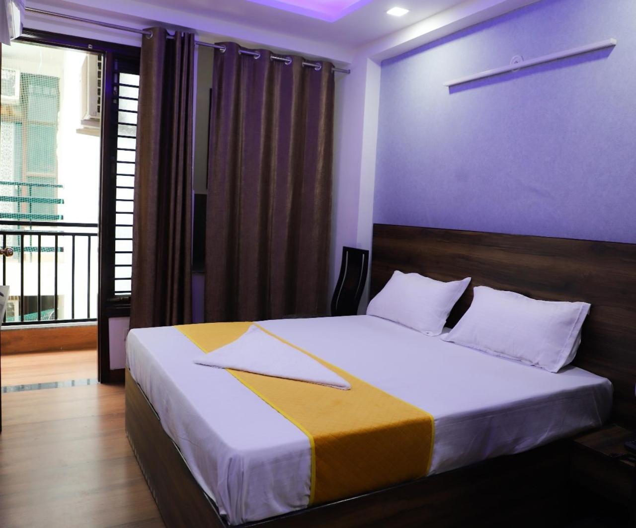 Surya International 3*