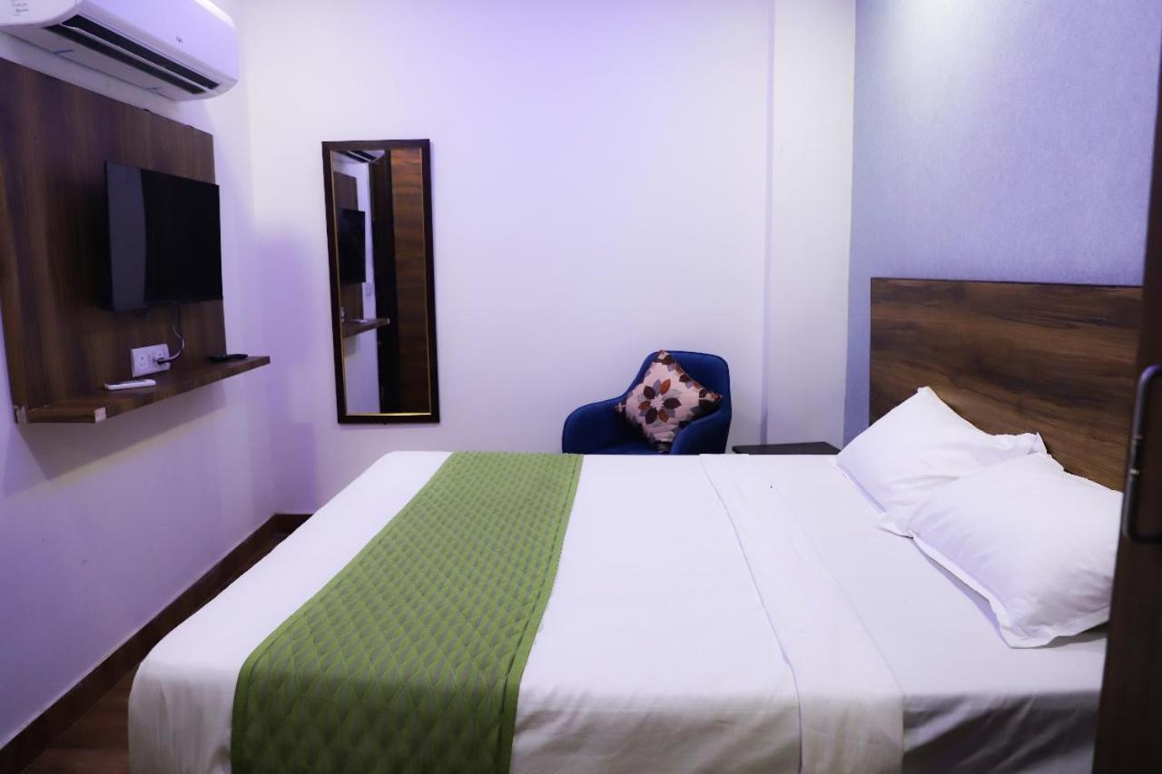 Bed & Breakfast Surya International 3*