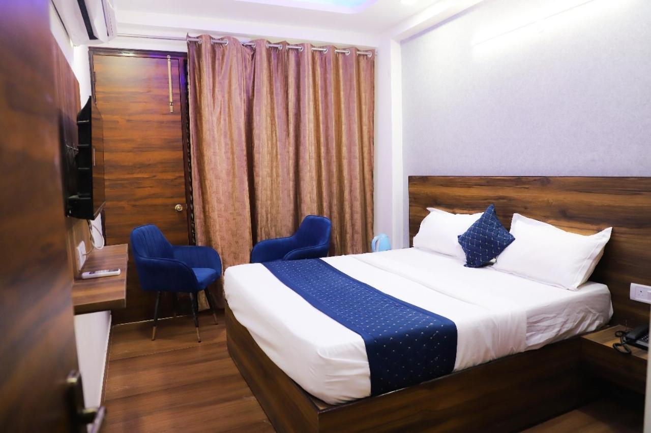Bed & Breakfast Surya International