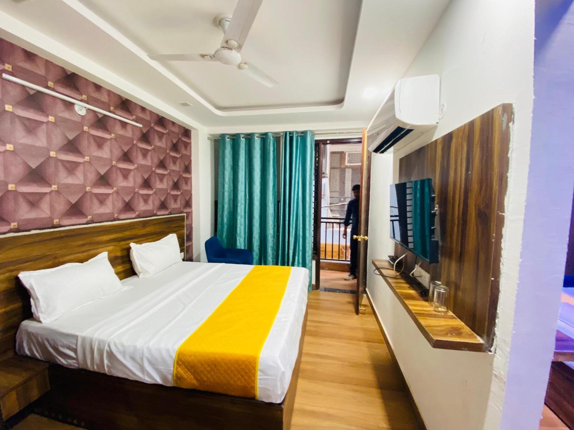 Bed & Breakfast Surya International New Delhi