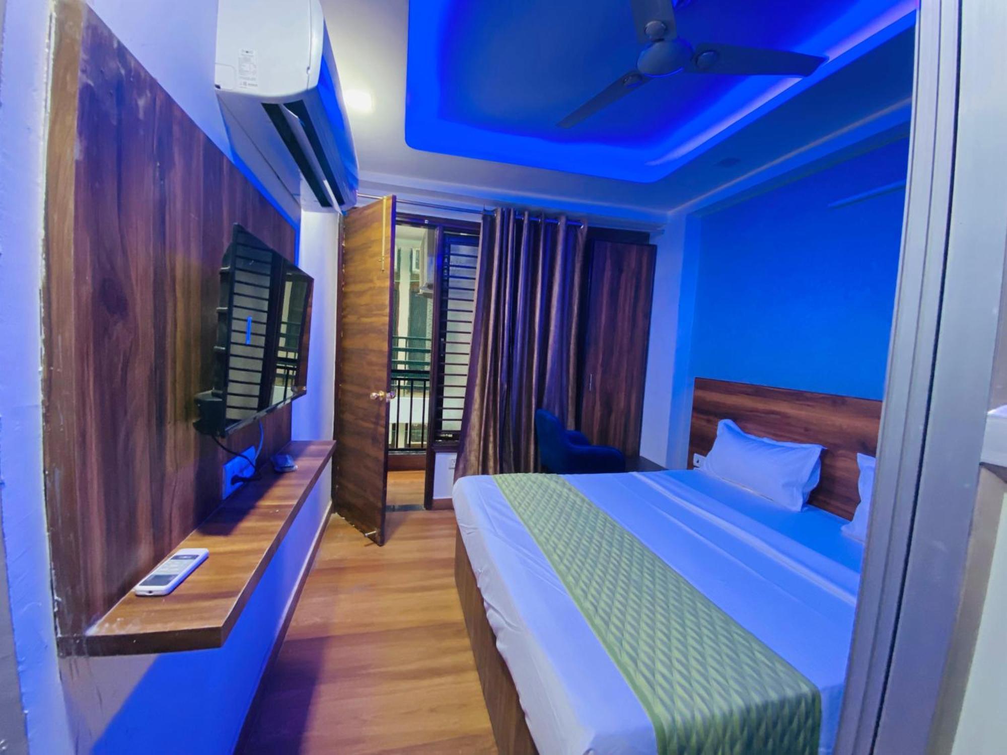 Bed & Breakfast Surya International 3*